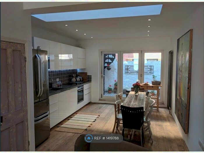 3 Bedroom Semi-Detached House To Rent In Woodfield Road, London, W9