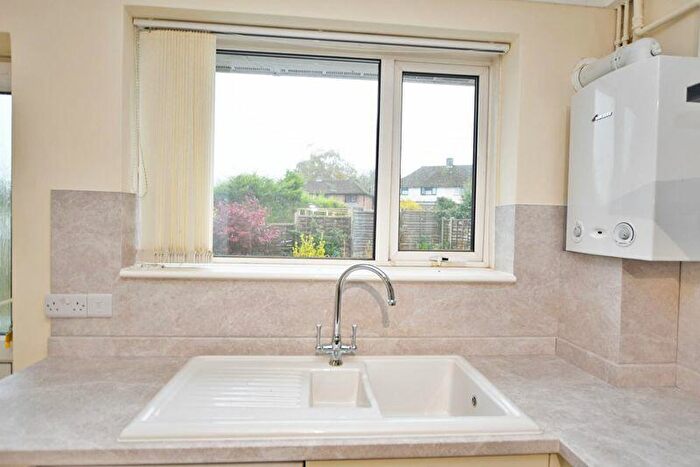 2 Bedroom Bungalow For Sale In Trapfield Close, Maidstone, ME14