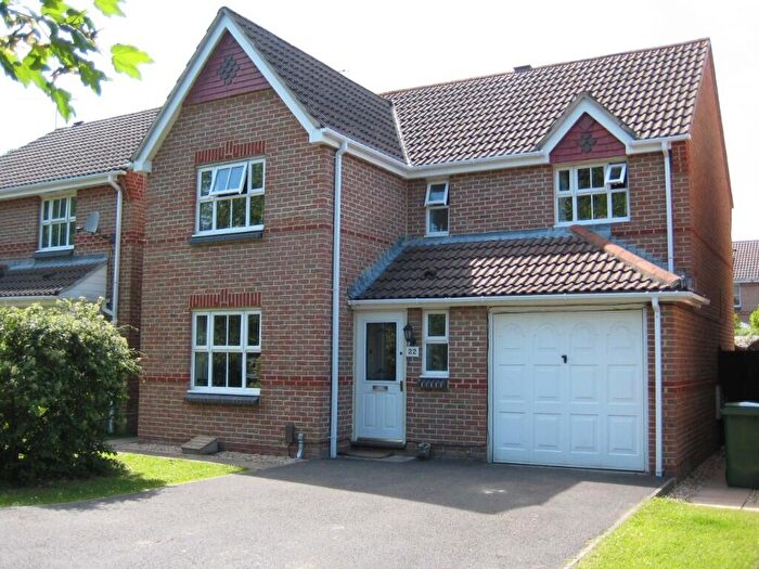 4 Bedroom Detached House For Sale In Marjoram Way, PO15