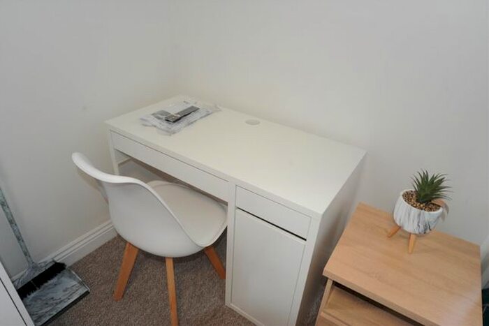 1 Bedroom Flat To Rent In Borough Road, Middlesbrough, TS1