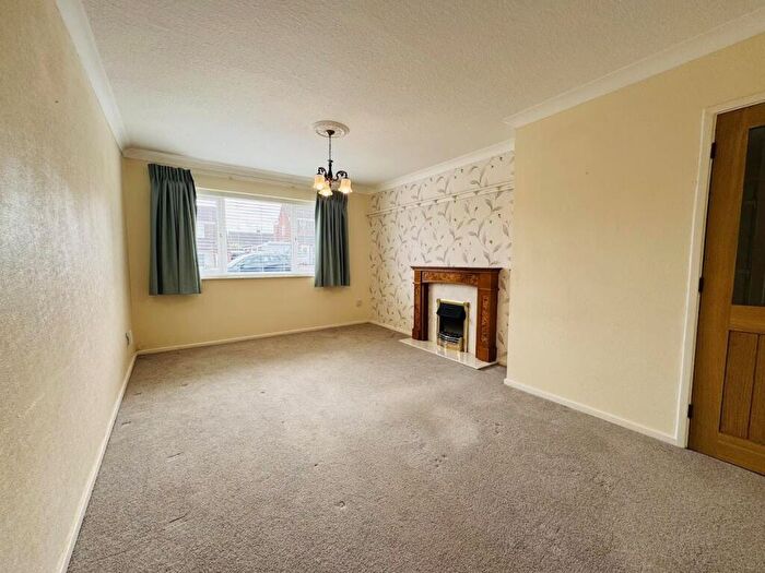 2 Bedroom Detached Bungalow For Sale In Hillside, Findern, Derby, DE65