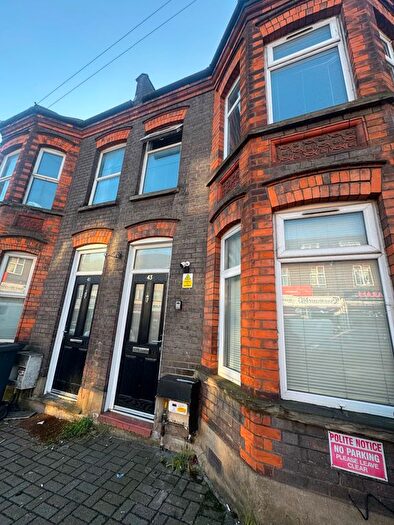 Studio To Rent In Leagrave Road, Luton, LU4