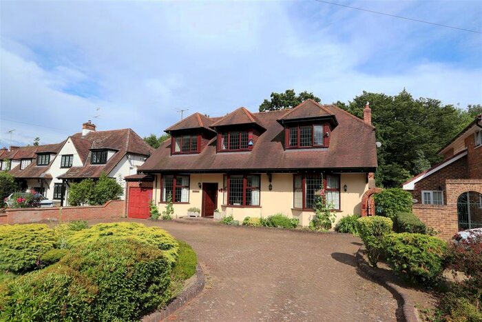 4 Bedroom Detached House To Rent In Alexander Lane, Hutton, Brentwood, CM13