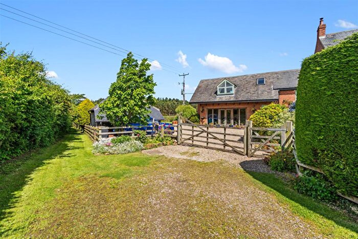 3 Bedroom Semi-Detached House For Sale In Thorpe Bulmer Cottage, Hart, Hartlepool, TS27