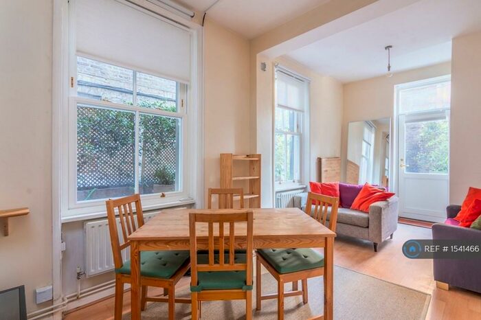 1 Bedroom Flat To Rent In Bowmans Buildings, London, NW1