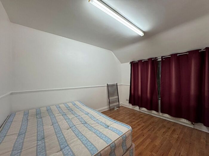 3 Bedroom Terraced House To Rent In Bridgewater Road, Wembley, HA0