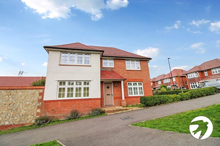 4 Bedroom Detached House To Rent In Glover Close, Weldon, Ebbsfleet Valley, Swanscombe, DA10