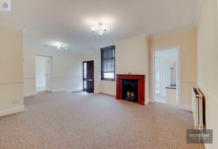 2 Bedroom Flat To Rent In Upper Abbey Road, Belvedere, DA17