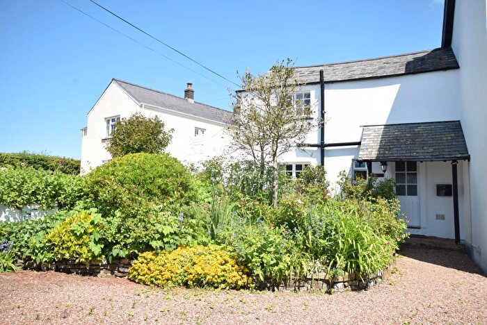 1 Bedroom Cottage To Rent In The Pines, Eastleigh, EX39