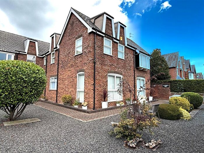 2 Bedroom Apartment For Sale In St Cuthberts Court, Church Road, Lytham, FY8