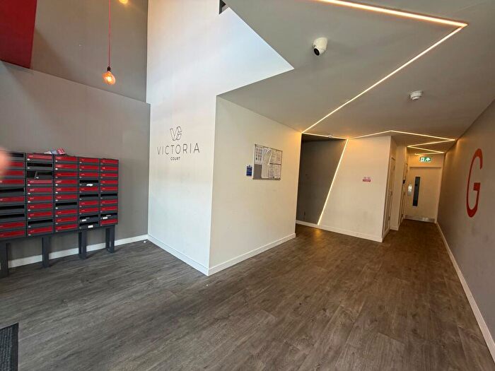 1 Bedroom Apartment To Rent In Victoria Court, B70