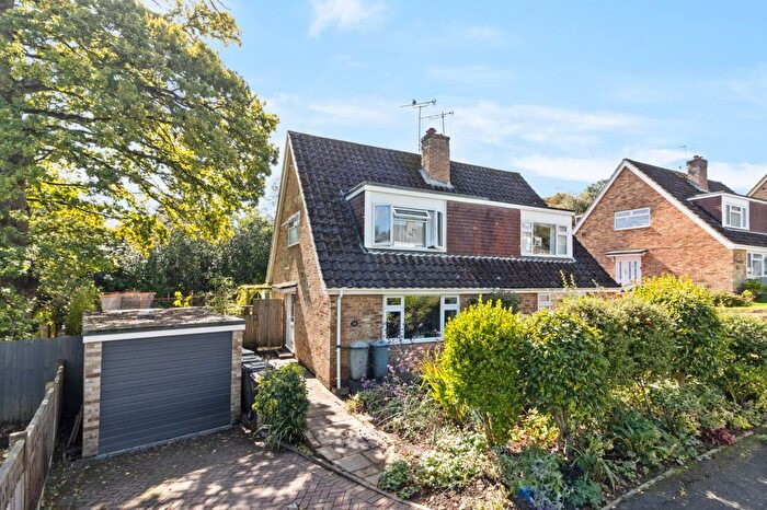 3 Bedroom Semi-Detached House For Sale In Southridge Rise, Crowborough, East Sussex, TN6