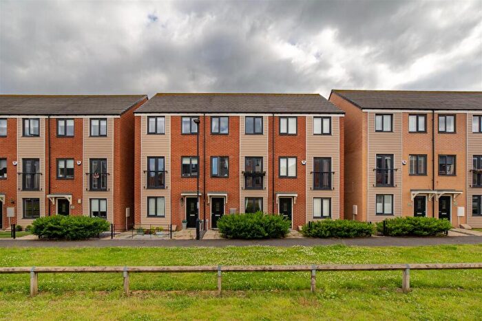 3 Bedroom Terraced House To Rent In Elmwood Park Court, Great Park, NE13