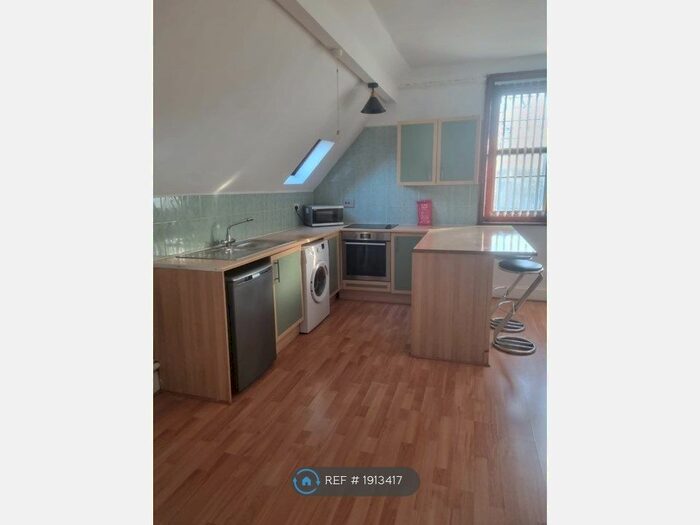 1 Bedroom Flat To Rent In Mansfield Road, Nottinghamshire, NG5