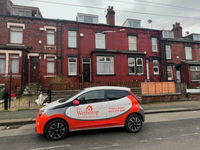 2 Bedroom Terraced House To Rent In Sutherland Terrace, Leeds, West Yorkshire, LS9