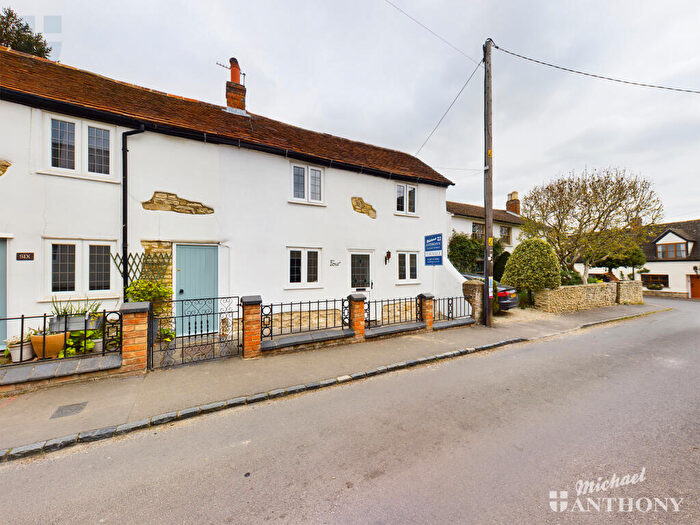 2 Bedroom Cottage To Rent In Southend, Haddenham, HP17