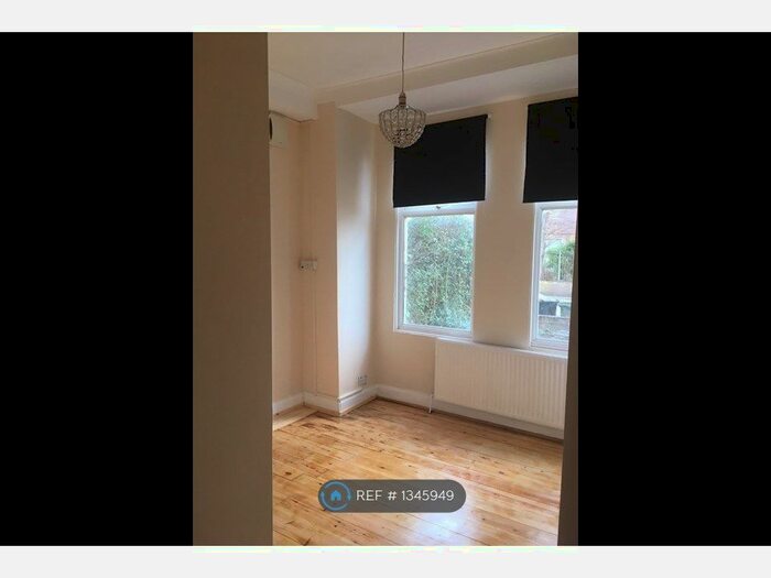 2 Bedroom Flat To Rent In Buckleigh Road, Streatham, SW16