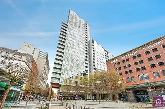 2 Bedroom Flat For Sale In Great Northern Tower, Deansgate, Manchester City Centre, M3