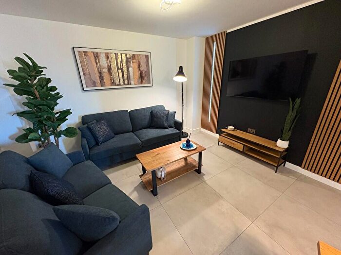 4 Bedroom Apartment To Rent In Apartment G, Princess House, Queen Street, Sheffield - Groups Of Students!, S1