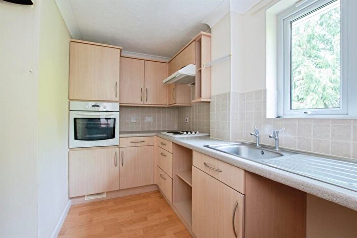 1 Bedroom Retirement Property To Rent In St Georges Court, Ringwood Road, Ferndown, BH22