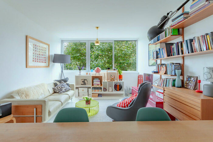 2 Bedroom Apartment To Rent In East Bank, London, N16