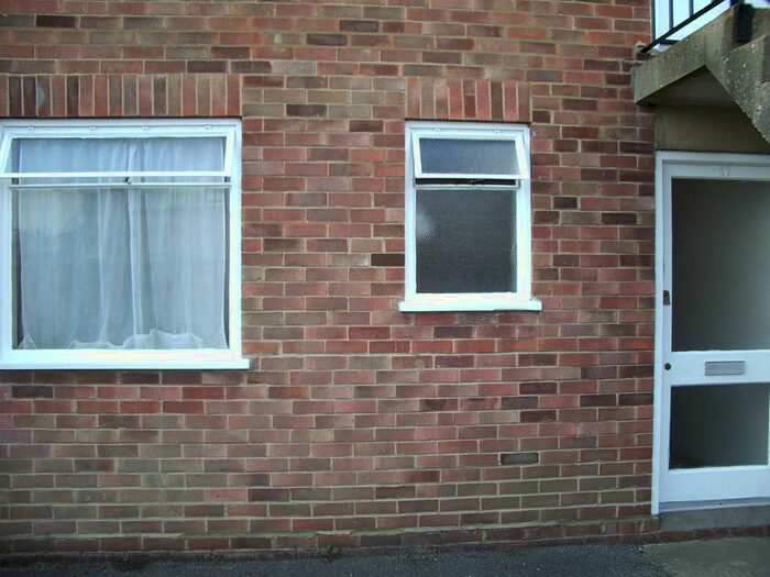 1 Bedroom Flat To Rent In Maple Close, Rough Common, CT2