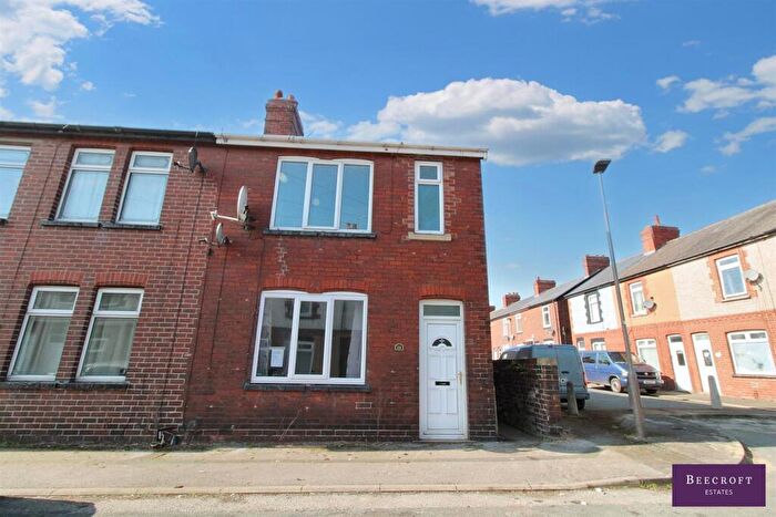 4 Bedroom Semi-Detached House For Sale In Princess Street, Cudworth, Barnsley, S72