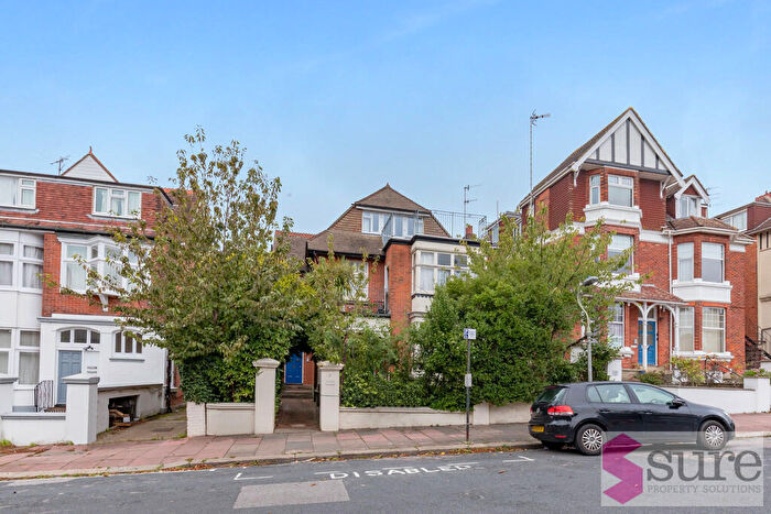 2 Bedroom Apartment To Rent In Knoyle Road, Preston Park, Brighton, BN1