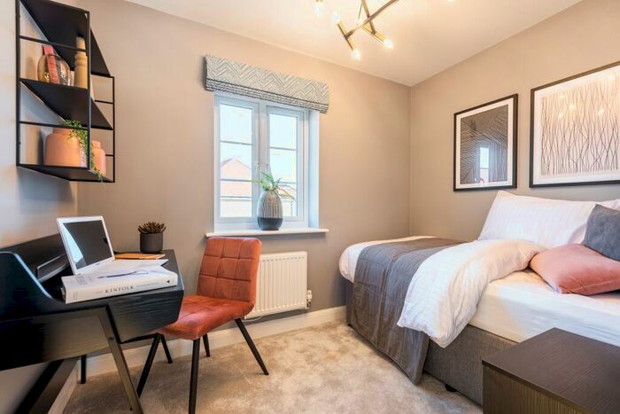 4 Bedroom Detached House For Sale In Water Lane, BN16
