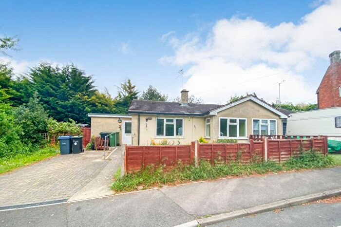 1 Bedroom Bungalow For Sale In A The Peak, Purton, Swindon, SN5