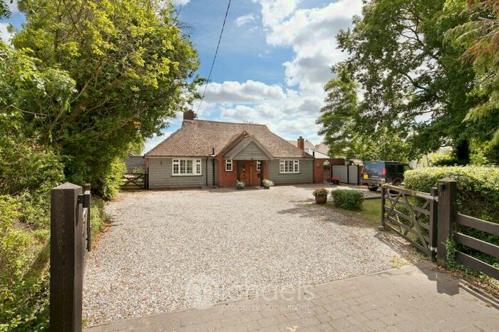 4 Bedroom Detached Bungalow For Sale In Braintree Road, Shalford, Braintree, CM7
