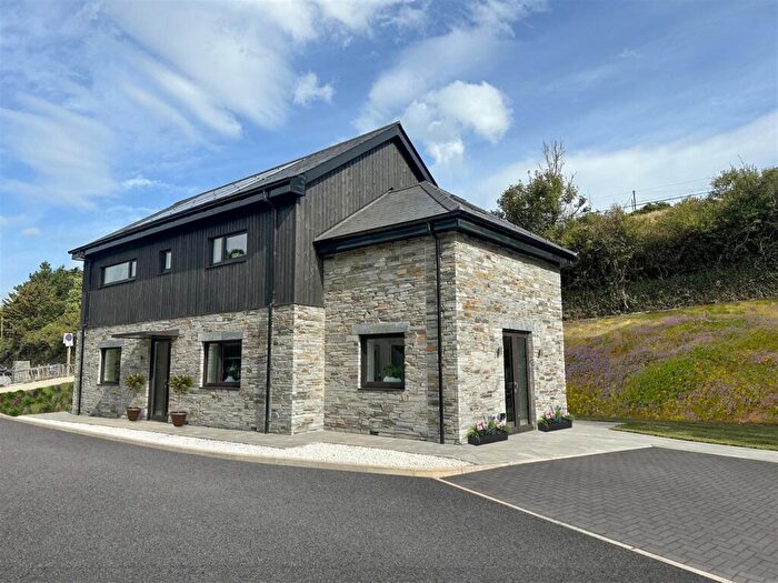 4 Bedroom Detached House For Sale In Lee Bay Gardens, EX34