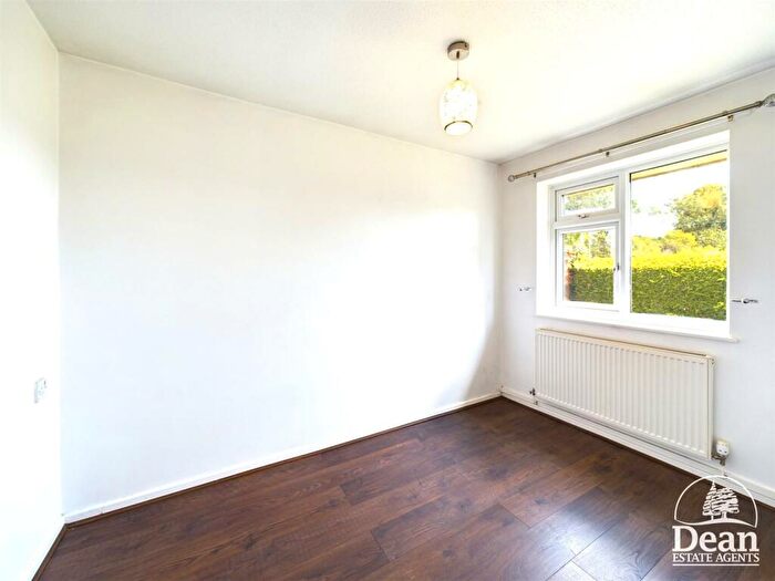 2 Bedroom Semi-Detached Bungalow For Sale In Smithy Close, English Bicknor, GL16