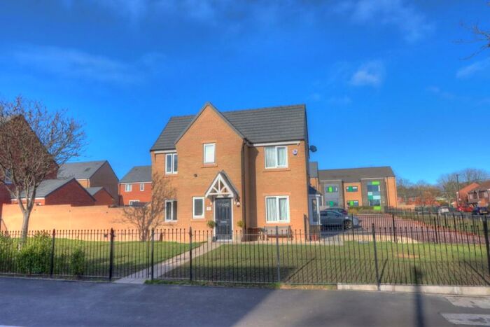 3 Bedroom Detached House To Rent In Colton Row, Newcastle Upon Tyne, Tyne And Wear, NE5