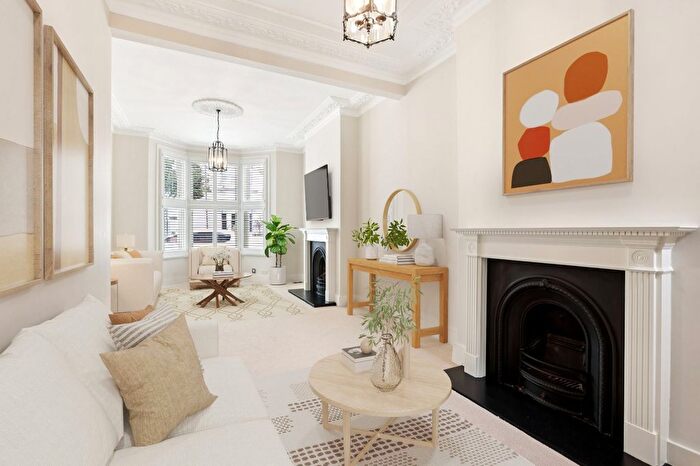 5 Bedroom Terraced House To Rent In Winchendon Road, London, SW6