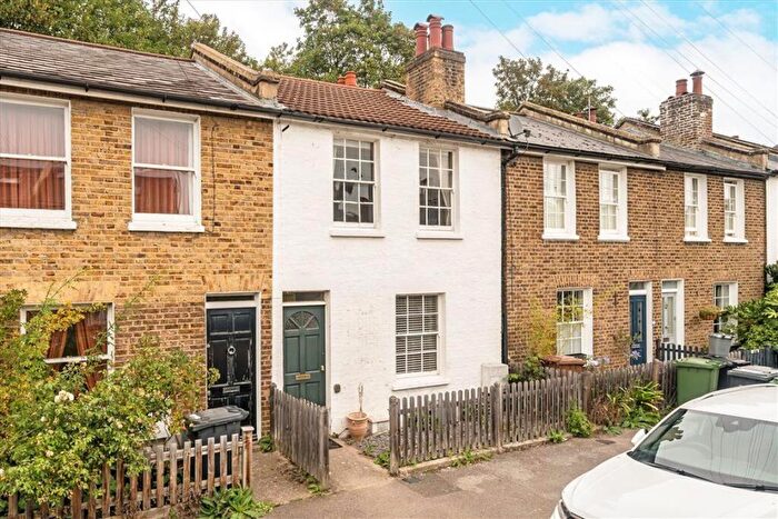 2 Bedroom Terraced House To Rent In Brightfield Road, Lee, SE12