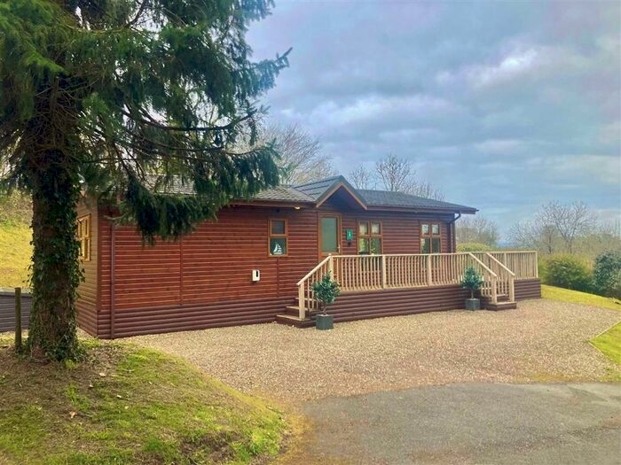 2 Bedroom Chalet For Sale In Herons Brook, Narberth, Pembrokeshire, SA67