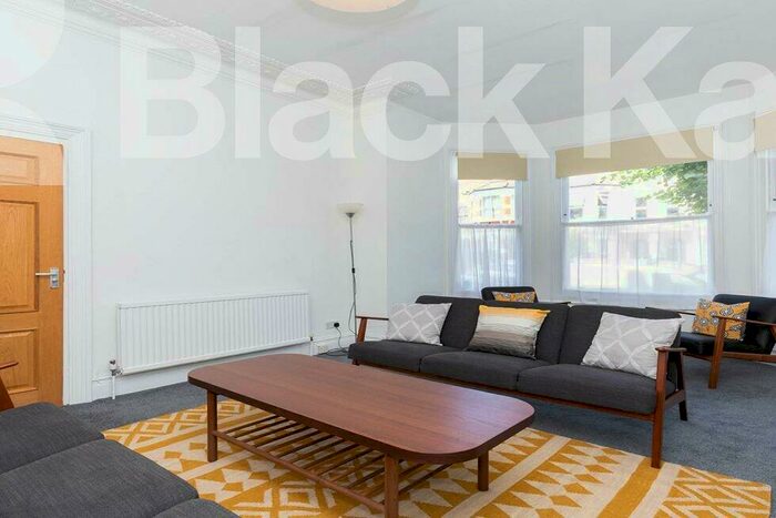 6 Bedroom House To Rent In Burgoyne Road, Harringay, N4