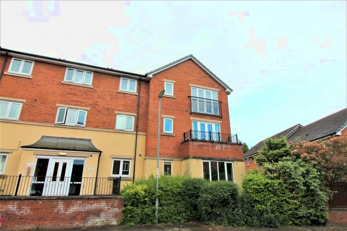 2 Bedroom Flat To Rent In Haverhill Grove, Wombwell, Barnsley, South Yorkshire, S73