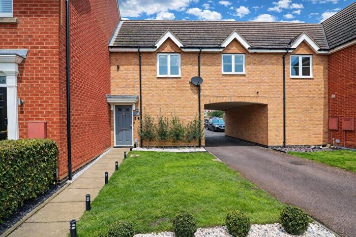 2 Bedroom Maisonette For Sale In Presland Way, Irthlingborough, NN9