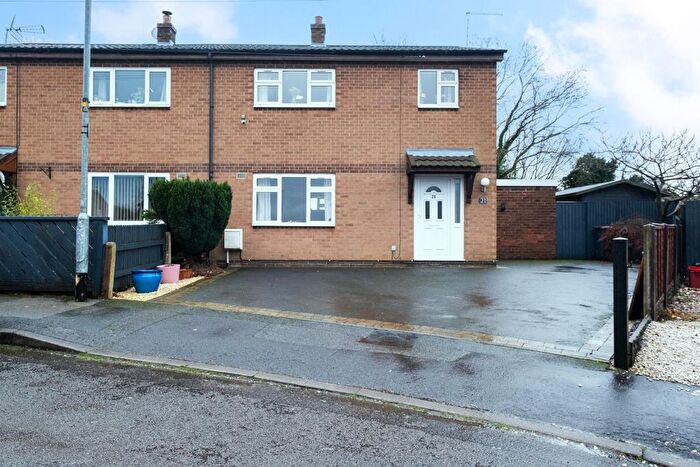 3 Bedroom Semi Detached House For Sale In Coronation Avenue, Moira, DE12