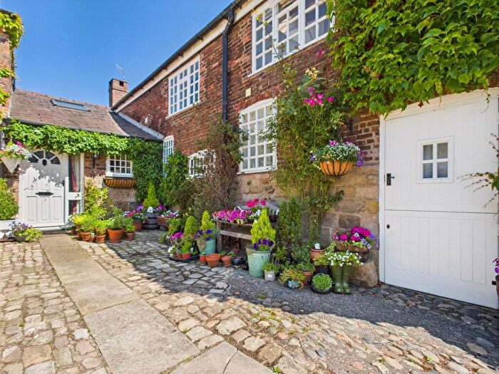 4 Bedroom Barn Conversion For Sale In St. Michael Road, Aughton, L39