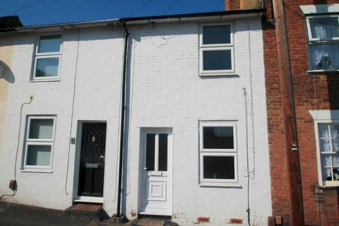 2 Bedroom Terraced House To Rent In Orchard Street, Maidstone, Kent, ME15