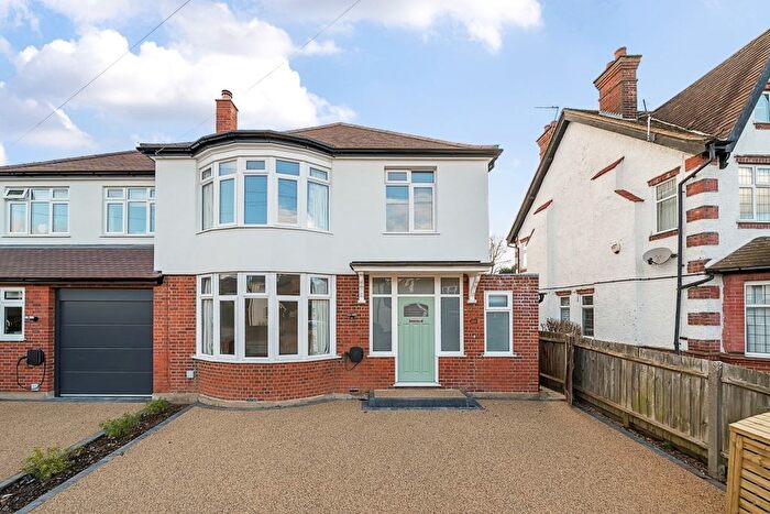4 Bedroom Semi-Detached House To Rent In Shepherds Road, Watford, WD18