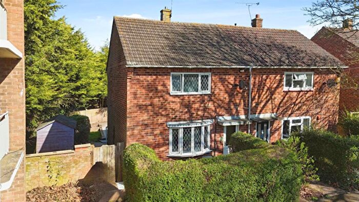 2 Bedroom Semi Detached House For Sale In Buckley Road, Leamington Spa, CV32