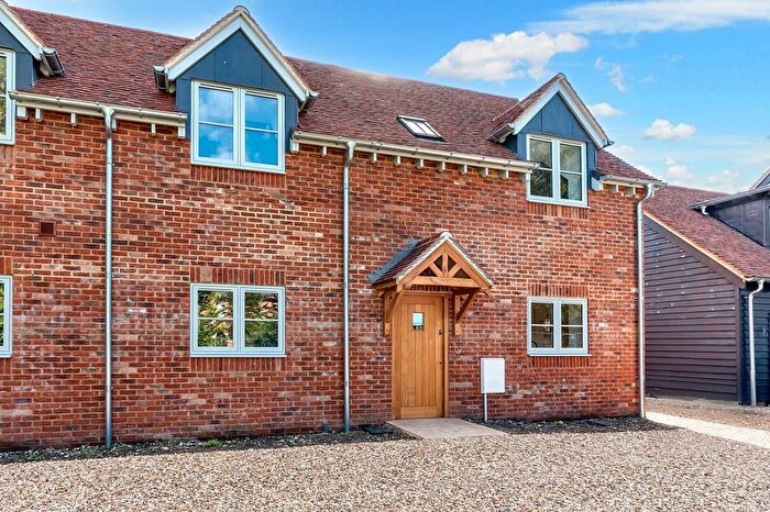 2 Bedroom Semi-detached House For Sale In The Limes, Watlington, OX49
