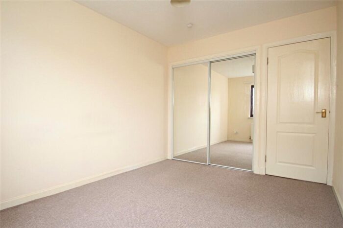 2 Bedroom Flat For Sale In Houston Road, Bridge Of Weir, PA11