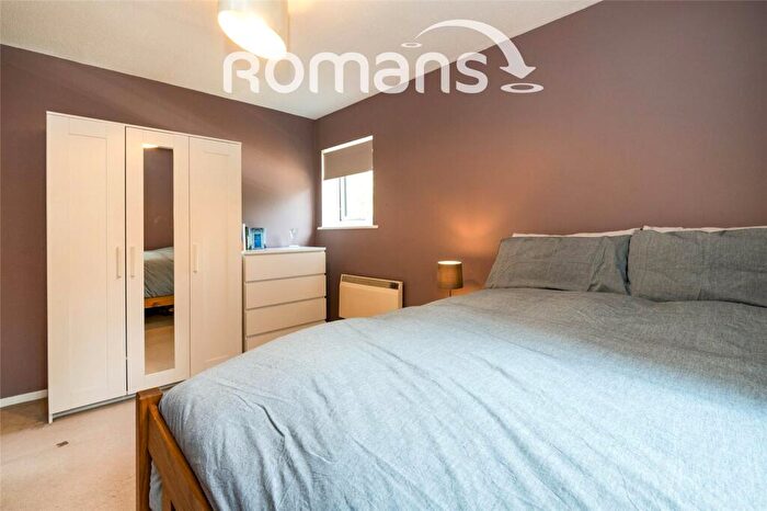 1 Bedroom Apartment For Sale In Mulberry Court, Wayland Close, Bracknell, RG12
