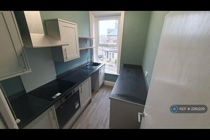 1 Bedroom Flat To Rent In Mayfield Grove, Harrogate, HG1