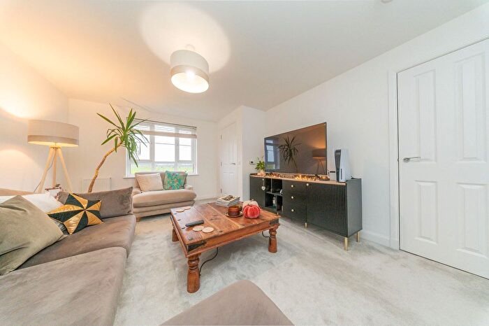 3 Bedroom Terraced House For Sale In Darnley Drive, Winchburgh, EH52